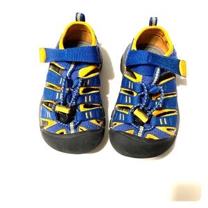 Keen boys, orange and blue, toddler size 8